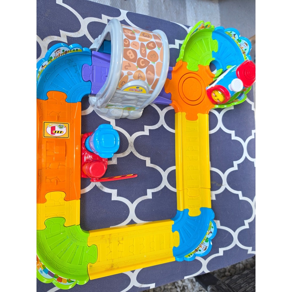 VTech Go Go Smart Wheels Train Station Playset with Motorized Train Engine